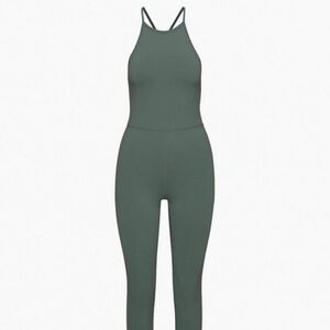 Sold* Aritzia Wilfred Free Leila Jumpsuit Sage Green Bodysuit Catsuit sporty 2XS